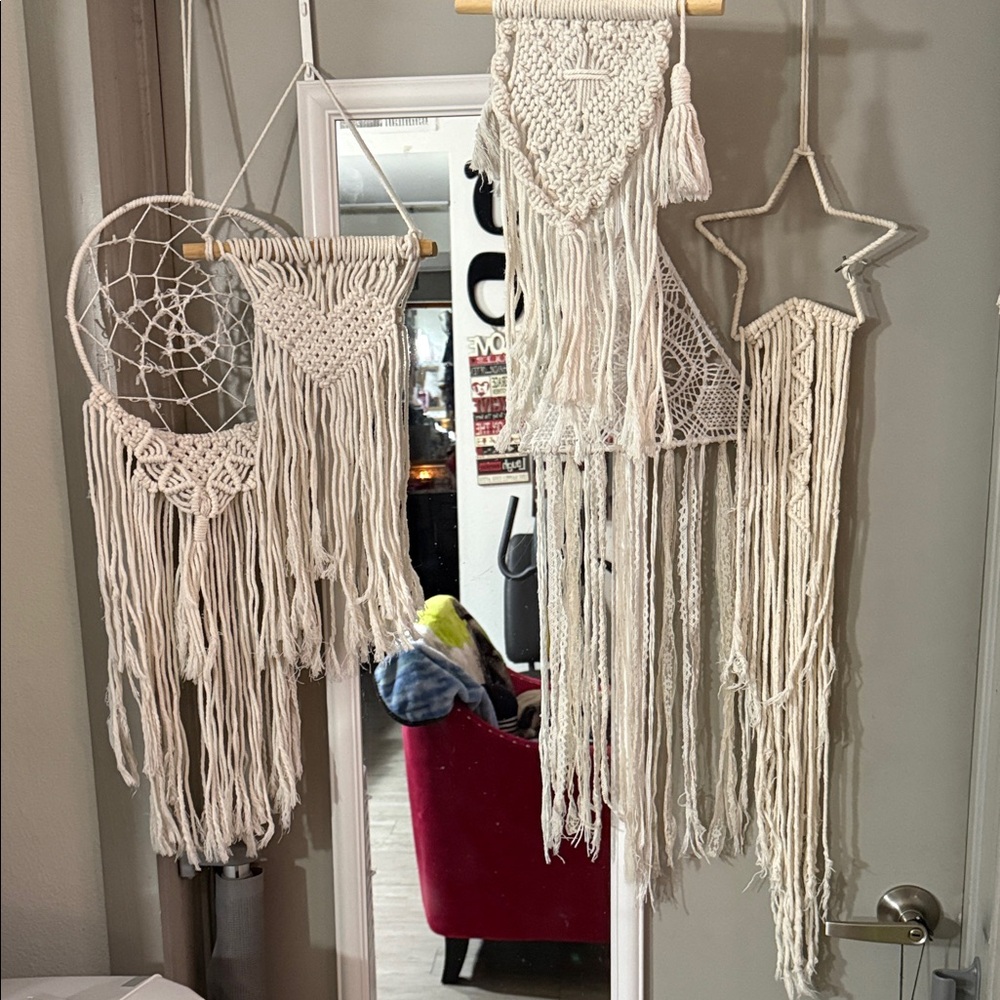 Handcrafted Macrame Wall Hanging Set - Cream